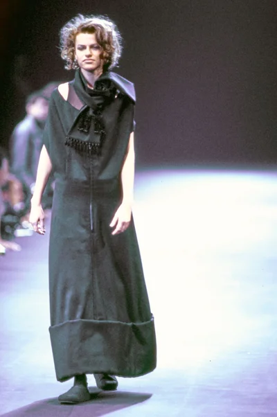 Look 10